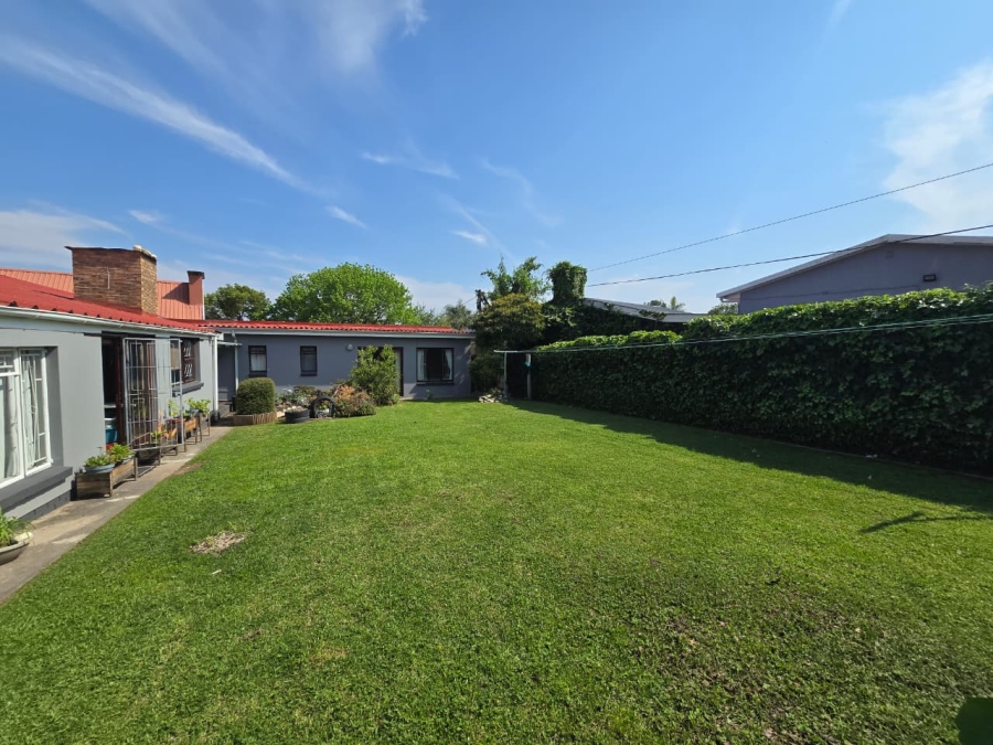 4 Bedroom Property for Sale in Blanco Western Cape
